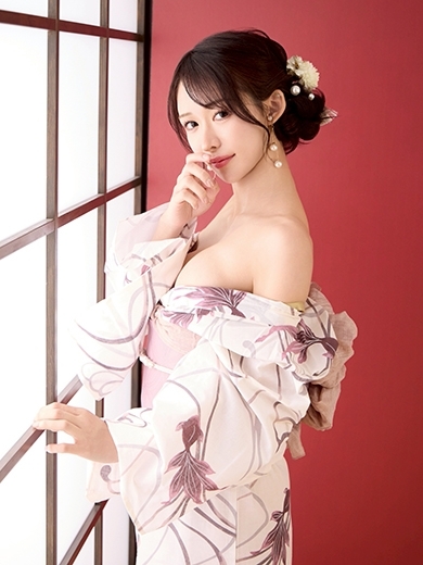 NEW PHOTO UP!! 人気沸騰中♪魔性の極上美女♡